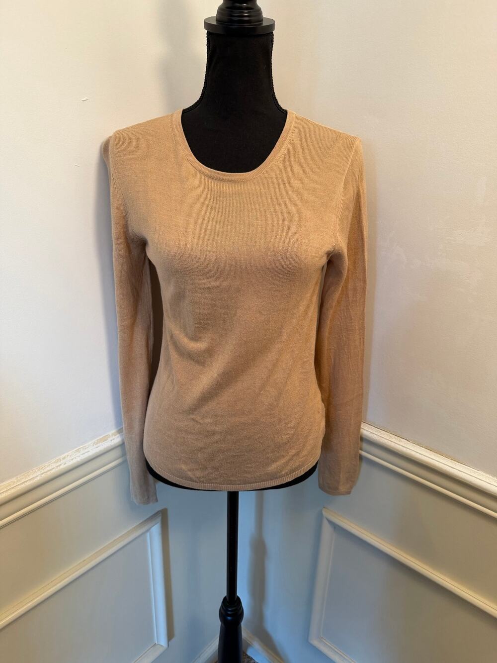 Vintage City Silk Knitwear Long Sleeve Crew Neck Top Camel Tan Luxury Minimalist